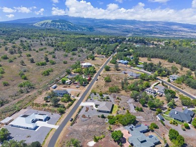 Perfection in Puu Lani Ranch! Immaculate 3 Bedroom, 2.5 Bath - photo 28