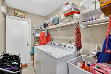 Great starter home in the heart of Port St. Lucie close to - photo 36
