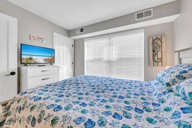 Location, Location, Location! Great opportunity to own a - photo 12