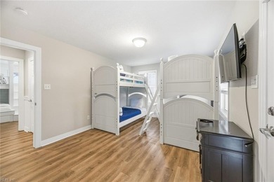 Luxury Sandbridge Beach retreat offering exceptional rental - photo 16