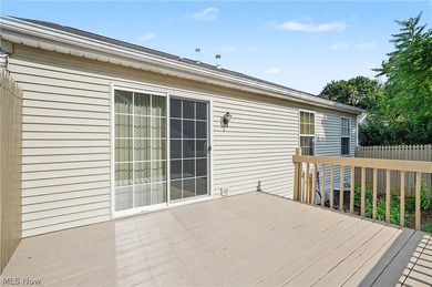 Enjoy easy one-floor living in the desirable Mariners Island - photo 19