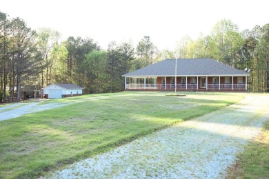 Lake Home For Sale in New Albany, Mississippi