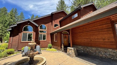 Exquisite Estate on 5 Acres with Golf Course Frontage - photo 2