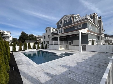Discover the potential of this 3-bedroom, 2-bath home on a - photo 5