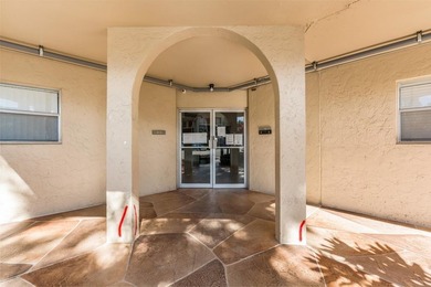 Bright 3/2 corner condo offering golf course living in Inverrary - photo 5