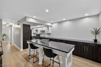 Cape Coral Lakes Area Condo For Sale in Cape Coral Florida