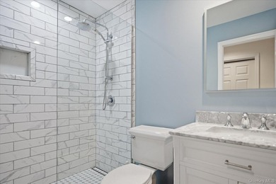 New to the market - Move-in condition - exceptional opportunity! - photo 12