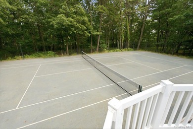 New to the market - Move-in condition - exceptional opportunity! - photo 20