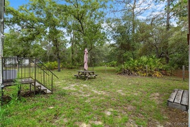 Welcome home to this charming and well-maintained 3-bedroom - photo 20