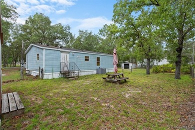 Welcome home to this charming and well-maintained 3-bedroom - photo 21