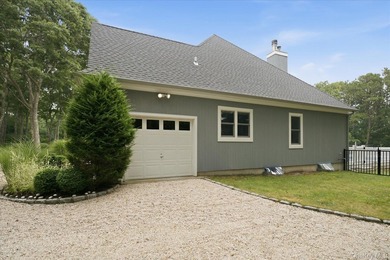 New to the market - Move-in condition - exceptional opportunity! - photo 22