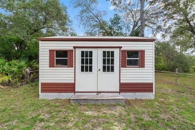 Welcome home to this charming and well-maintained 3-bedroom - photo 25