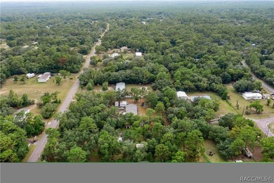 Welcome home to this charming and well-maintained 3-bedroom - photo 32