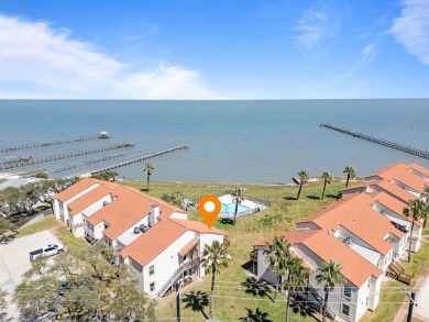 (private lake, pond, creek) Condo For Sale in Rockport Texas