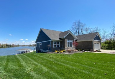 Amazing LARGE Lakefront Home SOLD - photo 7