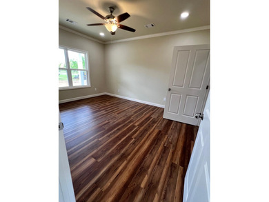 New Home, Blt 2026, not in flood zone! SELLER JUST REDUCED PRICE - photo 18