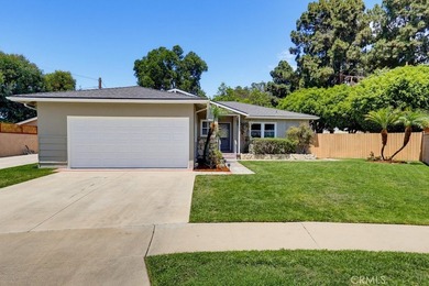 Located in one of the most desirable pockets of East Long Beach - photo 2