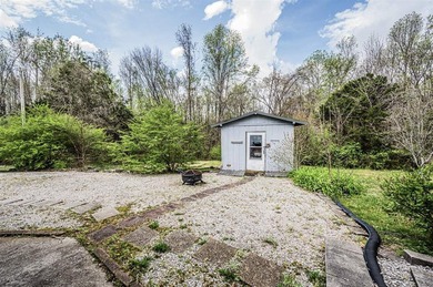 Stunning and undoubtedly tempting, 273 Shady Acres Rd delivers - photo 8