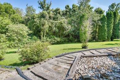 Stunning and undoubtedly tempting, 273 Shady Acres Rd delivers - photo 9