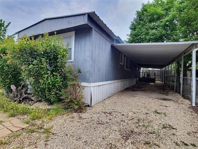 Additional listing photo 1