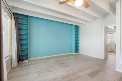Welcome to this charming 1BR/1BA 55+ co-op in desirable Lake - photo 2