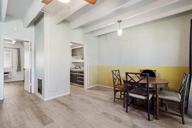 Welcome to this charming 1BR/1BA 55+ co-op in desirable Lake - photo 10
