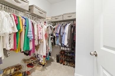 Welcome to 133 Claret Cup, a meticulously maintained and - photo 34