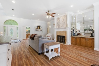 There are homes that impress, and then there are homes that - photo 34