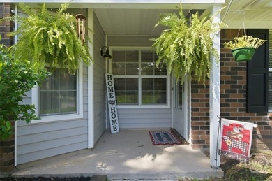 Welcome to the freedom and charm of Richmond Hill living! - photo 4