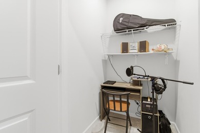 Welcome to 133 Claret Cup, a meticulously maintained and - photo 35