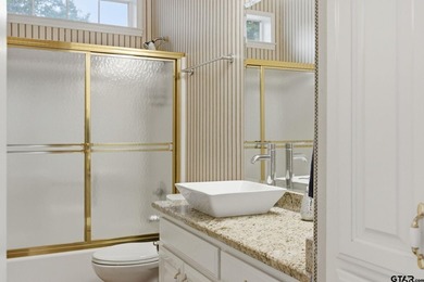There are homes that impress, and then there are homes that - photo 41