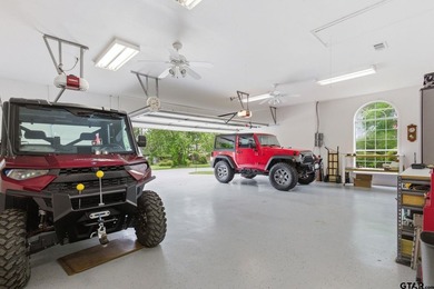 There are homes that impress, and then there are homes that - photo 48