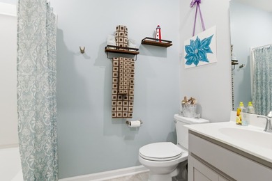 Welcome to 133 Claret Cup, a meticulously maintained and - photo 49