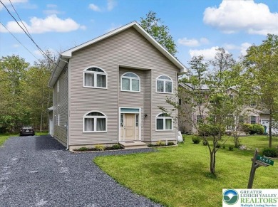 Lake Home For Sale in Coolbaugh Twp, Pennsylvania
