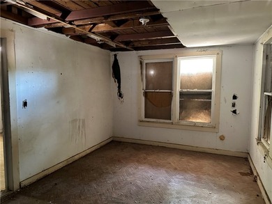 Looking for a prime investment opportunity within walking - photo 14