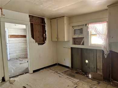 Looking for a prime investment opportunity within walking - photo 16