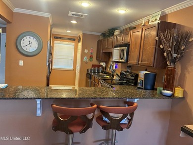 Living on the water with all the amenities and none of the work - photo 19