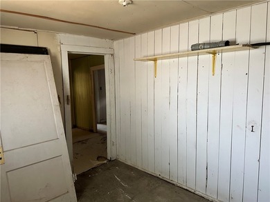 Looking for a prime investment opportunity within walking - photo 21
