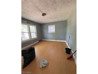 Attention investors - don't miss this value-add duplex on - photo 22
