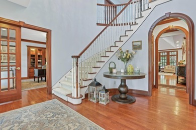 Stately Colonial Revival 25 acre estate featuring classic - photo 23