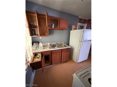 Attention investors - don't miss this value-add duplex on - photo 24