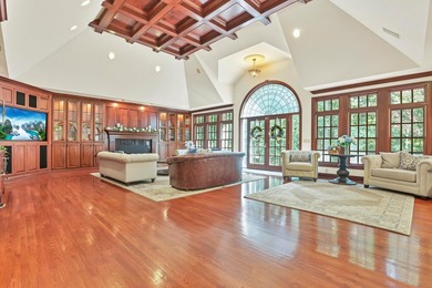 Stately Colonial Revival 25 acre estate featuring classic - photo 28