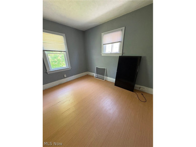 Attention investors - don't miss this value-add duplex on - photo 29