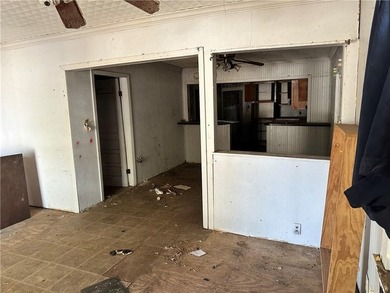 Looking for a prime investment opportunity within walking - photo 30