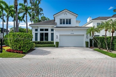 Two-story pool home with a 2-car garage in the gated community - photo 33