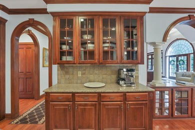 Stately Colonial Revival 25 acre estate featuring classic - photo 36