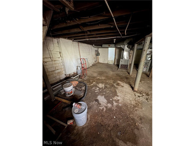 Attention investors - don't miss this value-add duplex on - photo 39