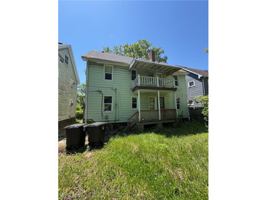 Attention investors - don't miss this value-add duplex on - photo 40