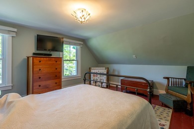 Tastefully renovated and meticulously maintained, this three - photo 45