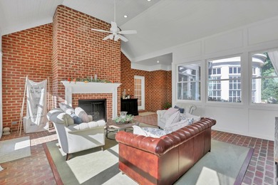Stately Colonial Revival 25 acre estate featuring classic - photo 46